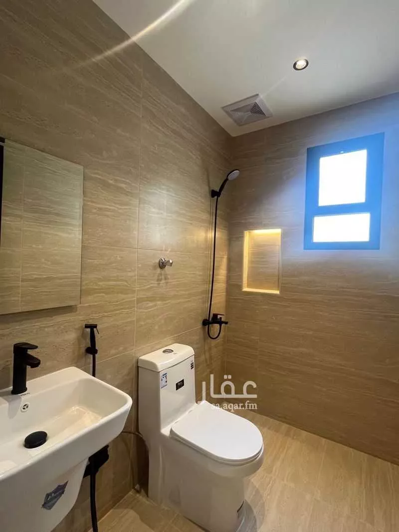 22 bedroom building in Al Rakah Ash Shamaliyah, Eastern Province 6