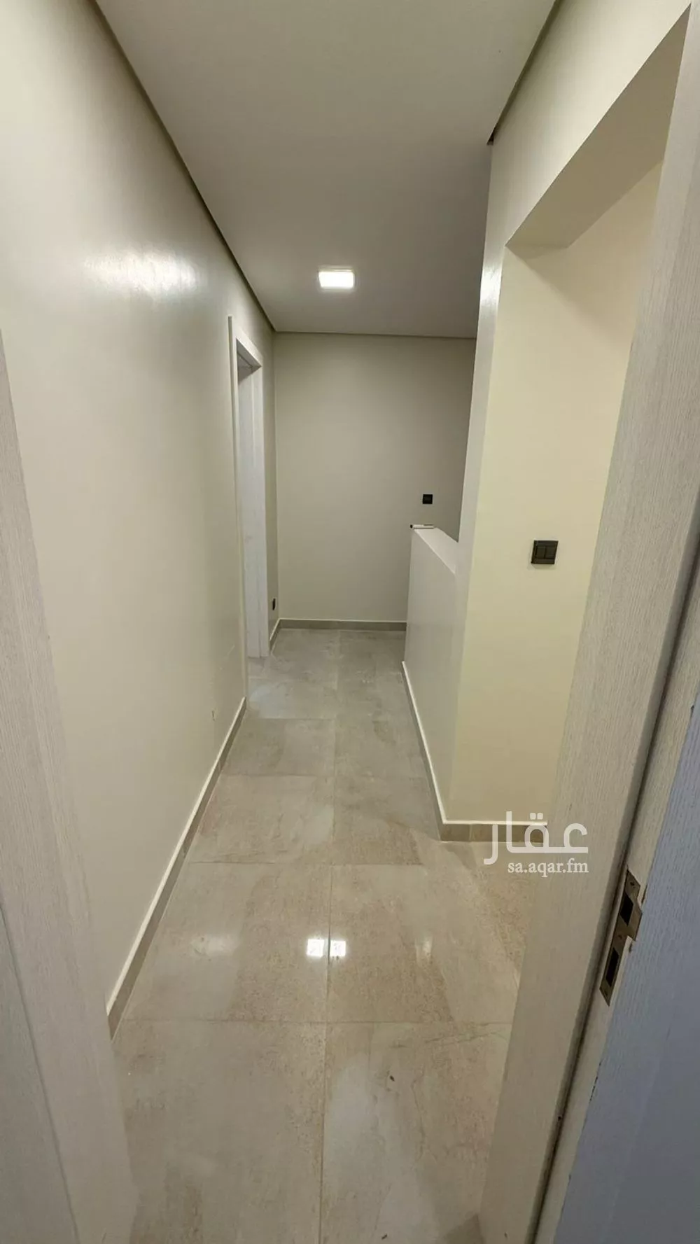 فيلا 5 غرف في النرجس 5