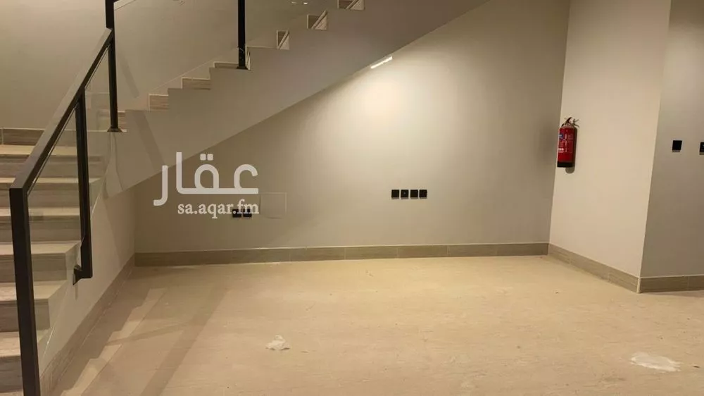 فيلا 3 غرف في الرمال 4