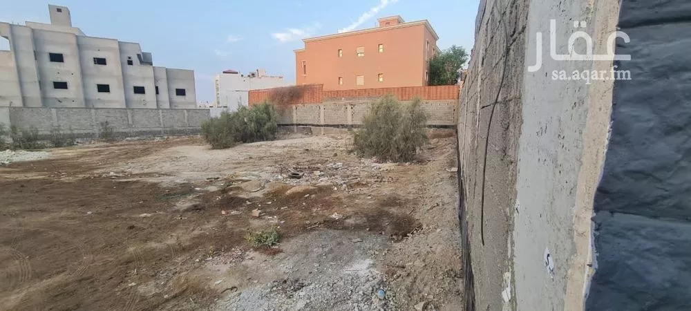 أرض 871 م² في الياقوت 4