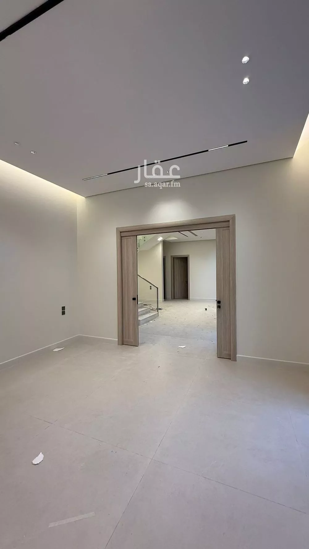 فيلا 6 غرف في المهدية 5