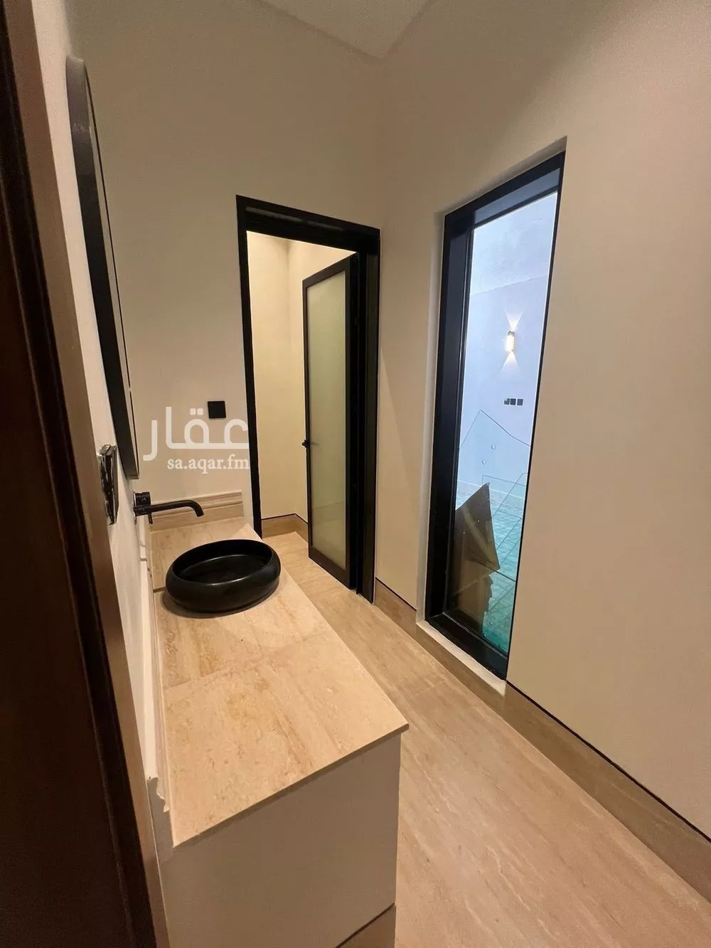 فيلا 6 غرف في المهدية 5