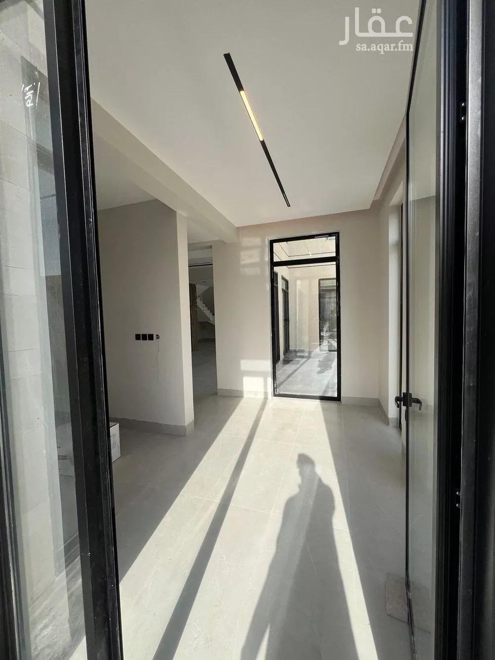 فيلا 6 غرف في المهدية 5