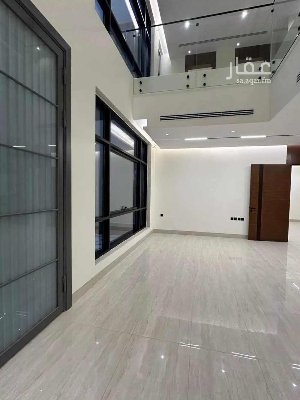 فيلا 6 غرف في المهدية 4