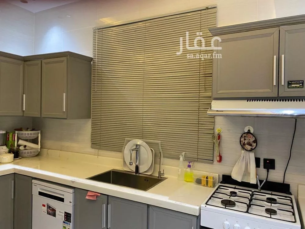 شقة 3 غرف في ظهرة لبن 3