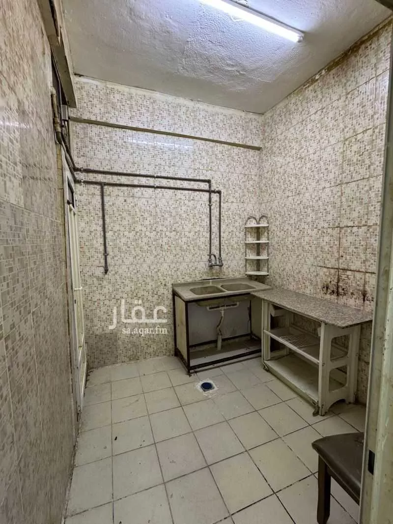 2 bedroom apartment in Al Badiyah, Eastern Province 2