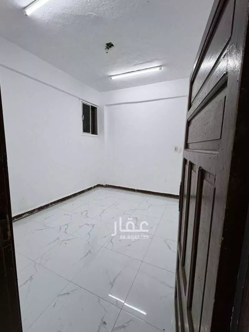 2 bedroom apartment in Al Badiyah, Eastern Province 5