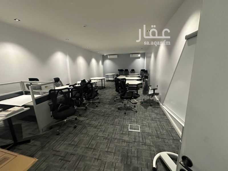8 bedroom office in Al Ghadir, Riyadh 7