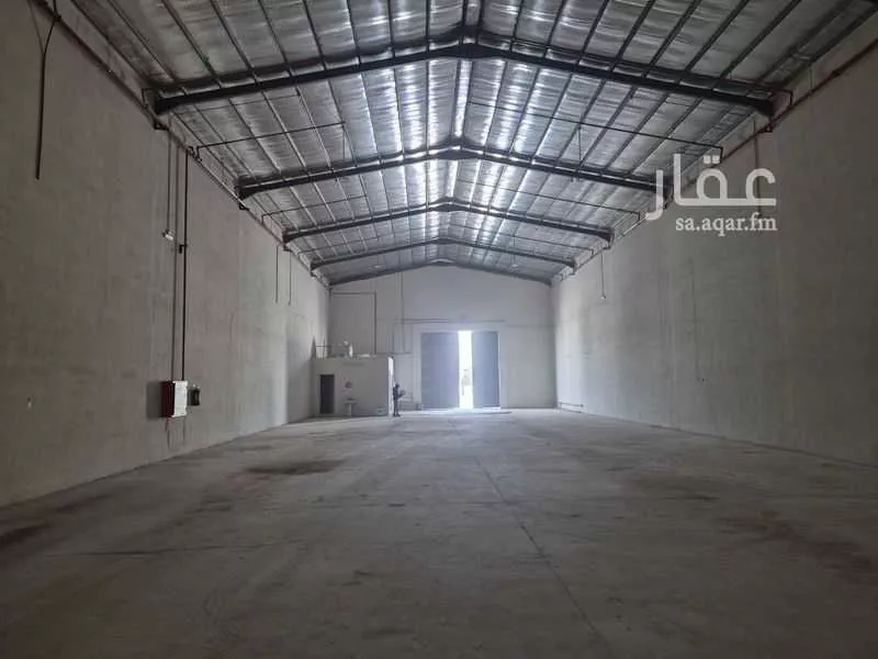 4000 sqm warehouse in Taibah 2