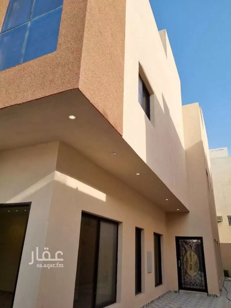 5 bedroom villa in Al Aqiq, Riyadh 6