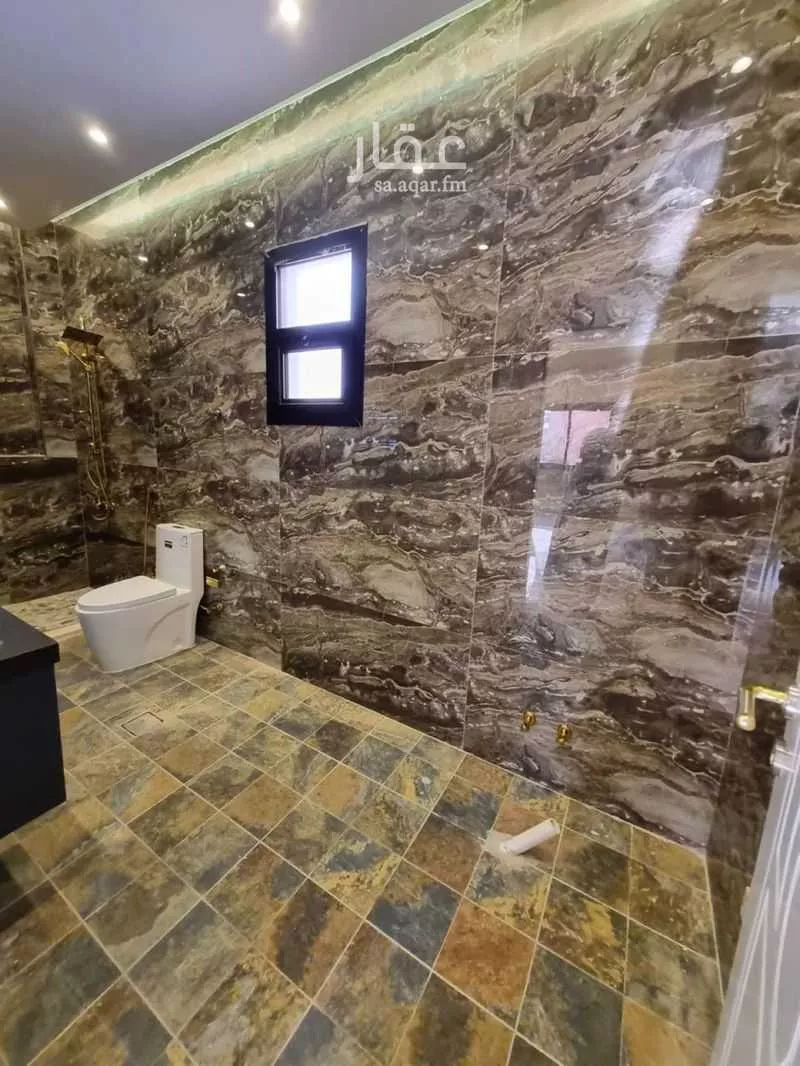 5 bedroom villa in Al Aqiq, Riyadh 14