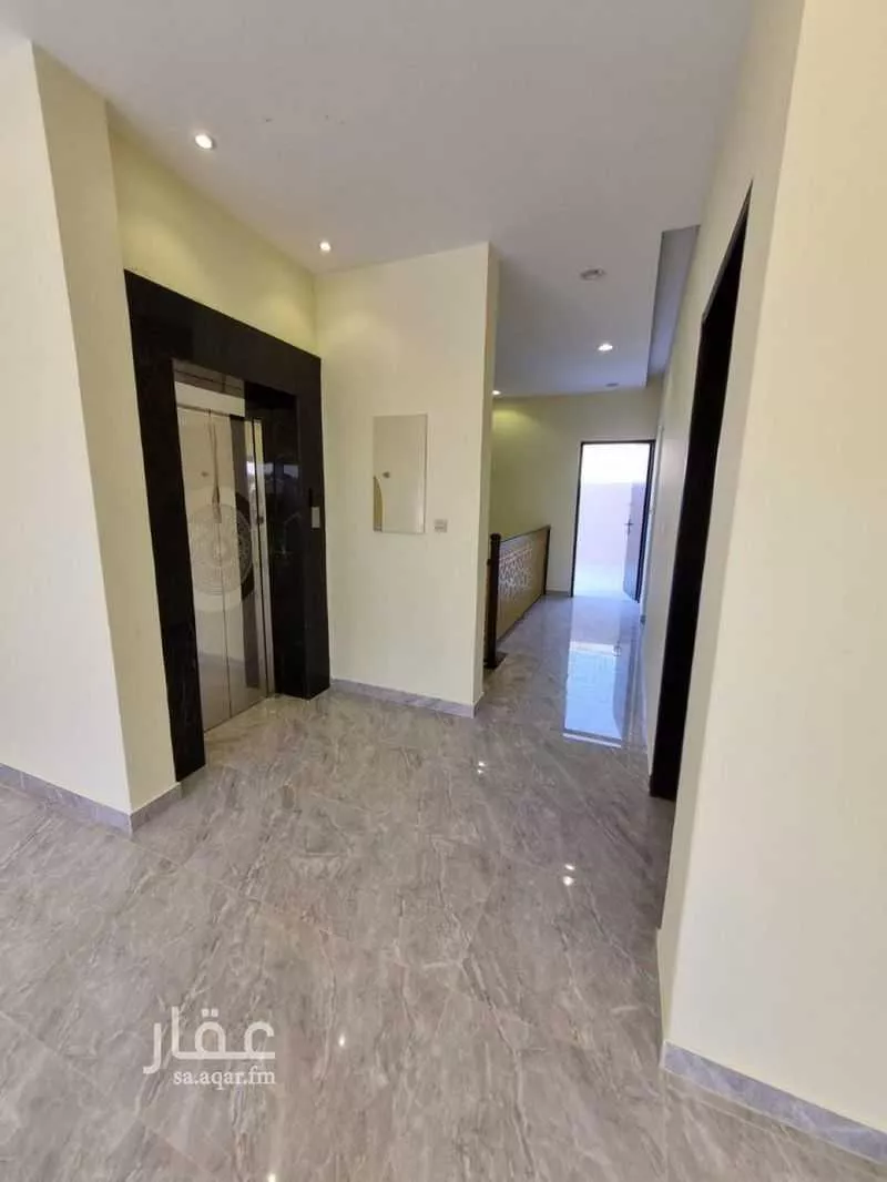 5 bedroom villa in Al Aqiq, Riyadh 12