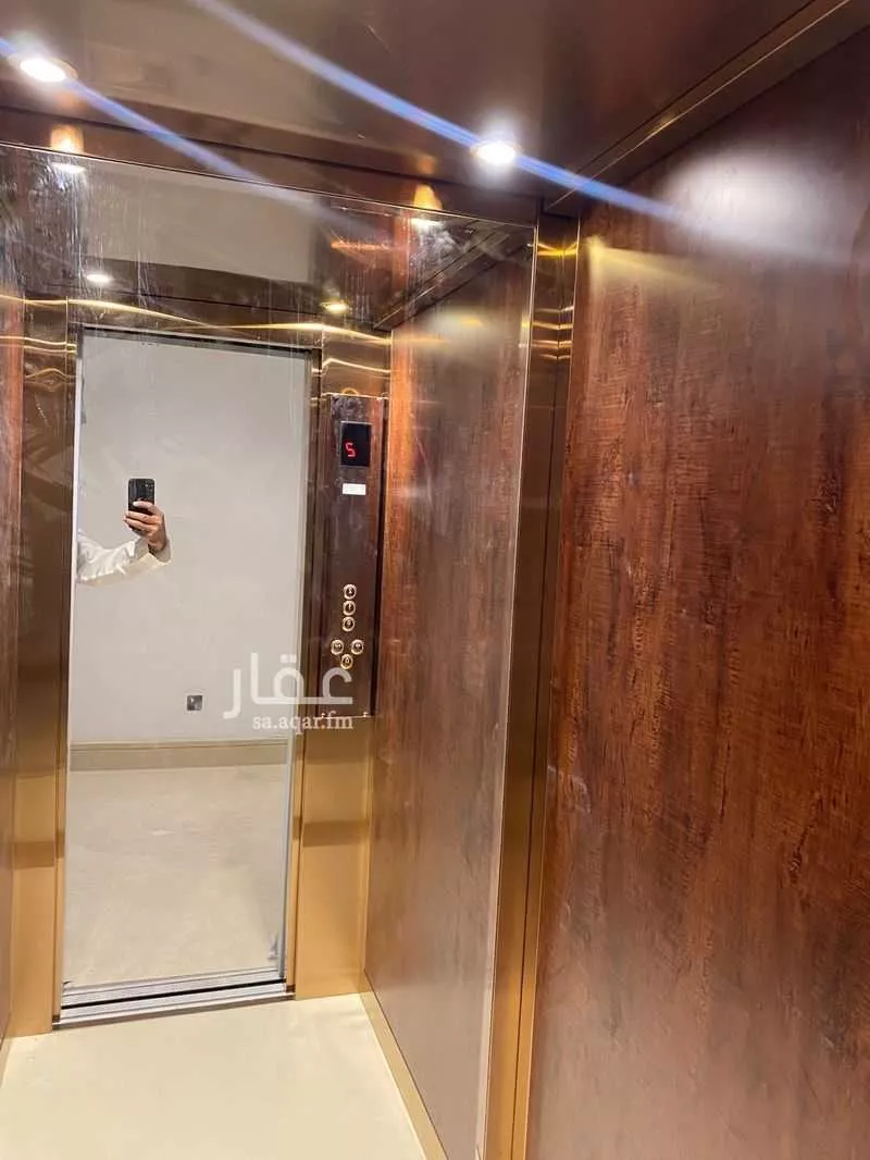 4 bedroom villa in Irqah, Riyadh 17