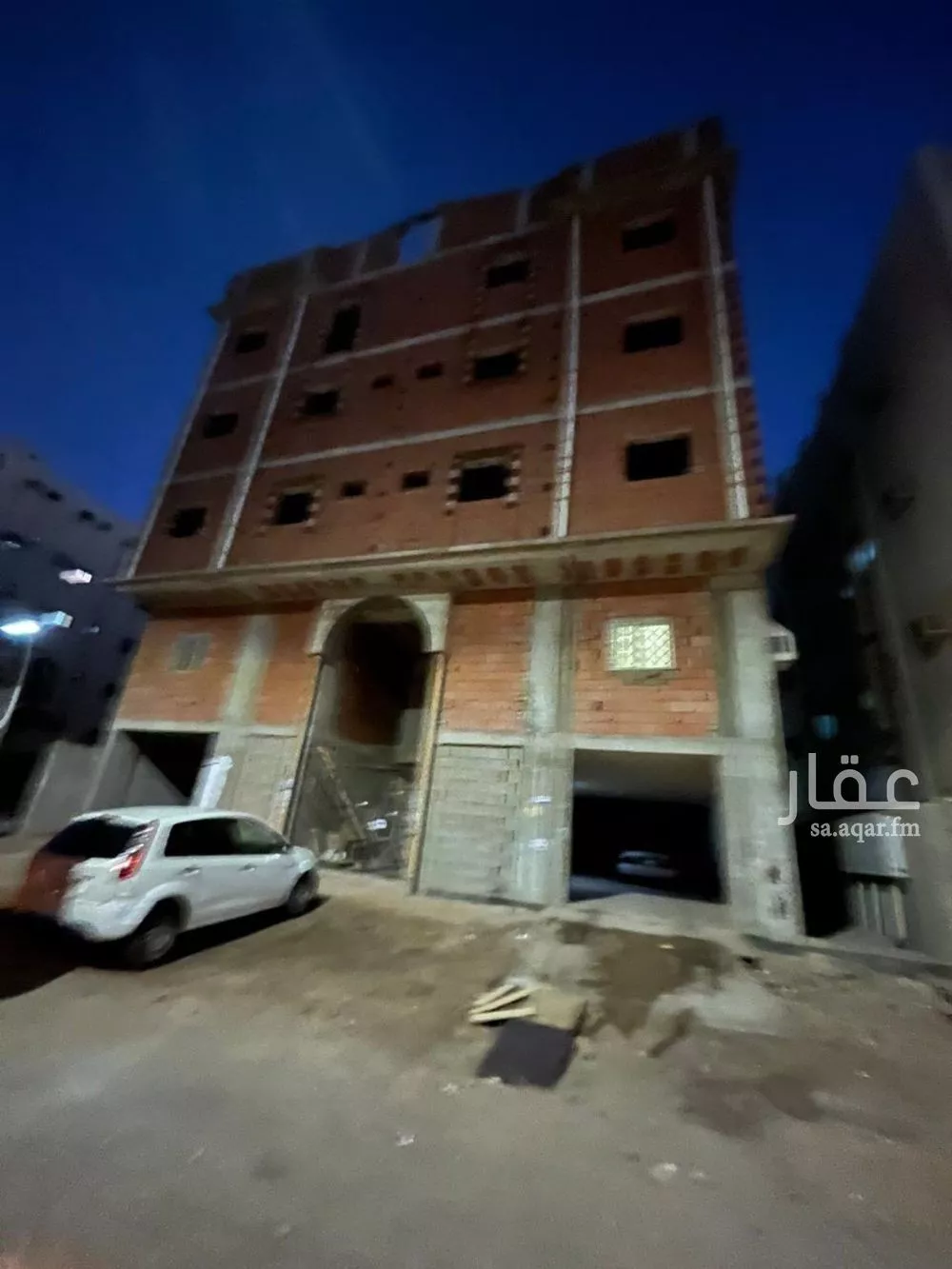 عمارة 500 م² في الظاهرة 2