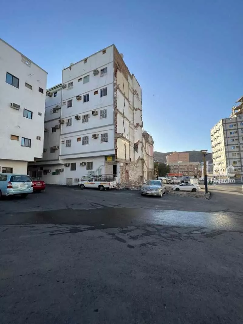 عمارة 100 م² في الخنساء 2