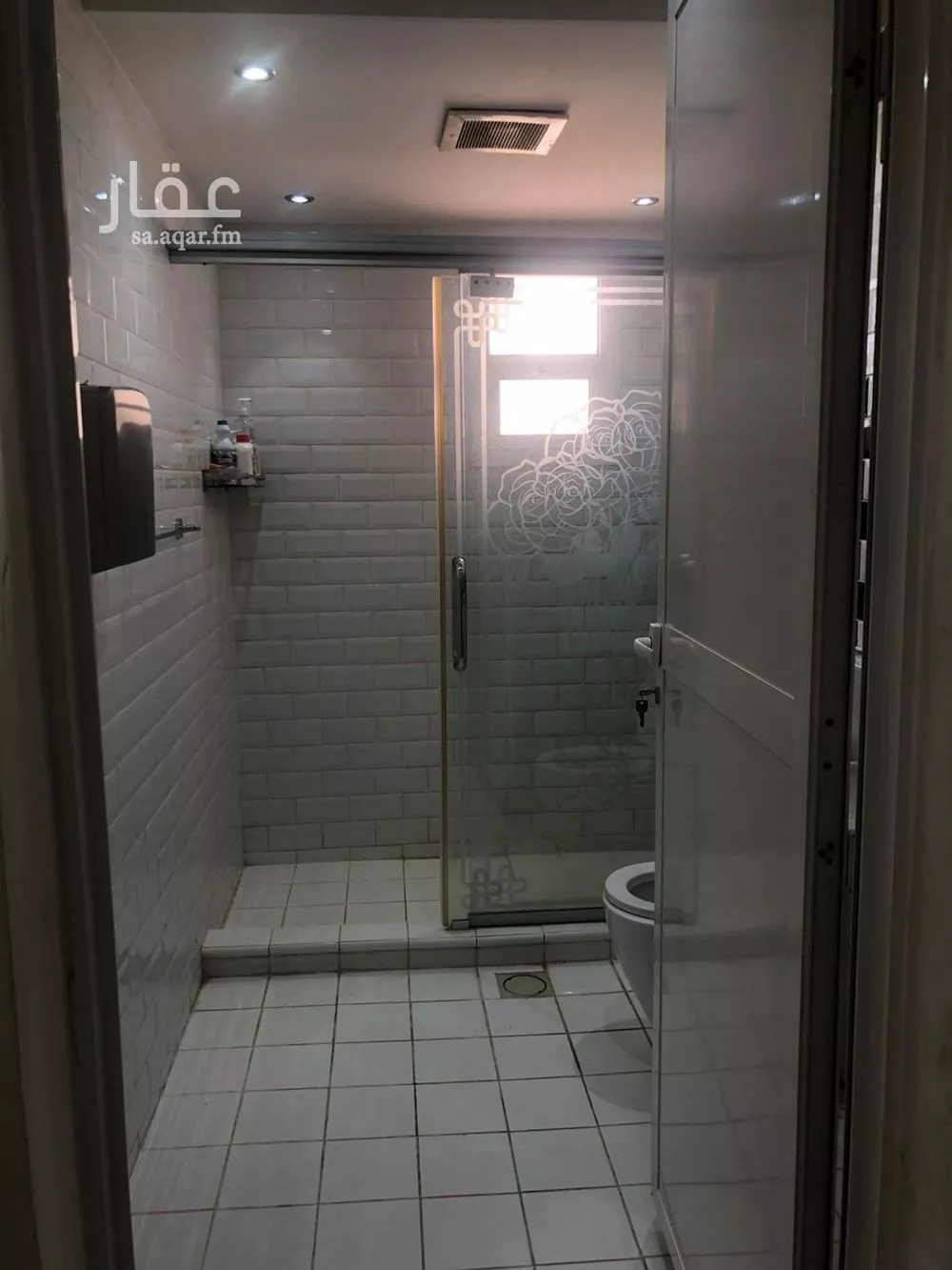 شقة 3 غرف في الملقا 2