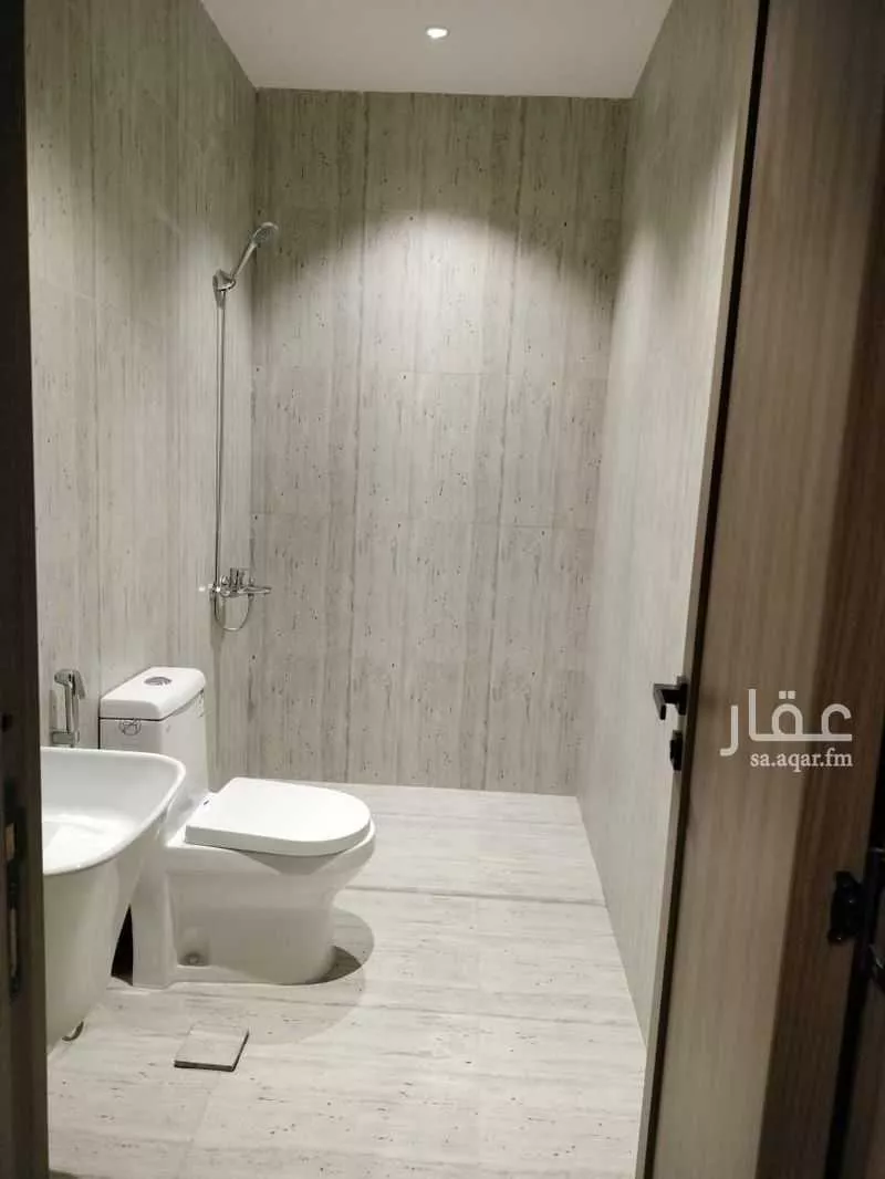 3 bedroom apartment in Irqah, Riyadh 15