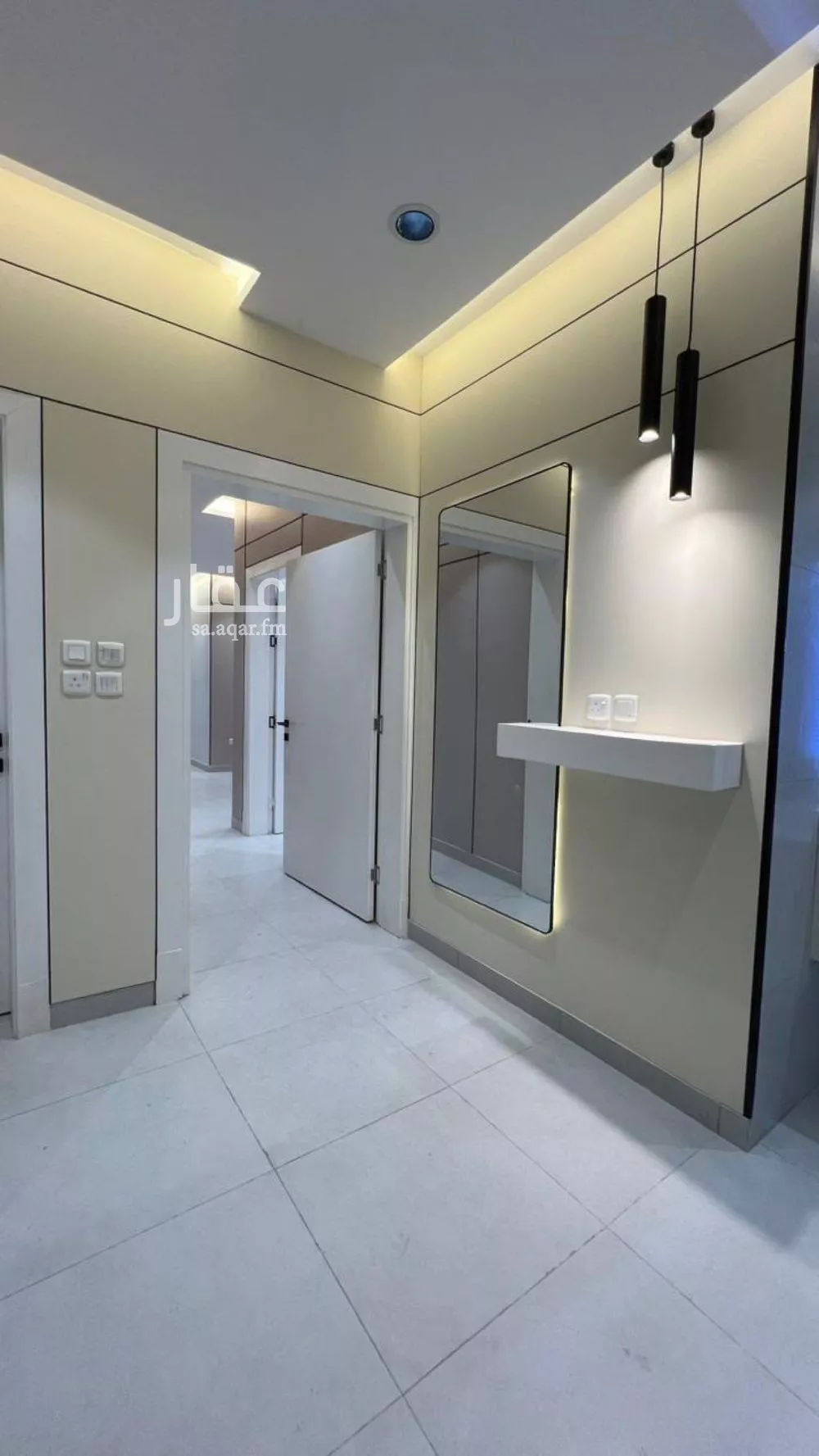 شقة 6 غرف في الريان 3