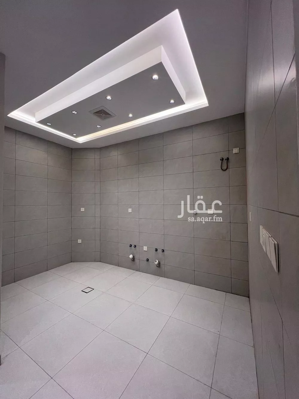 شقة 3 غرف في الريان 5