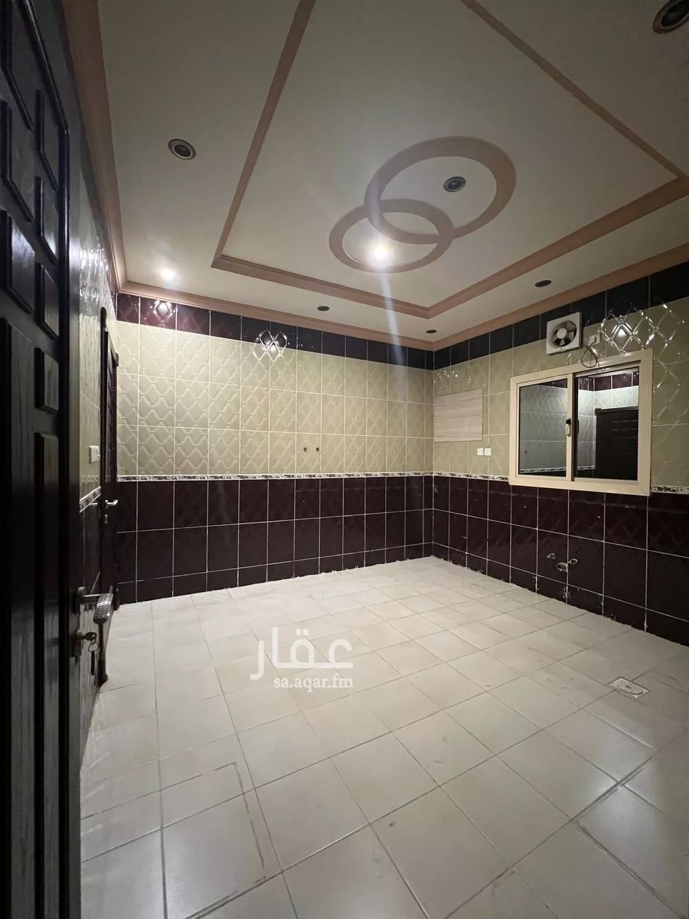 شقة 5 غرف في الريان 5