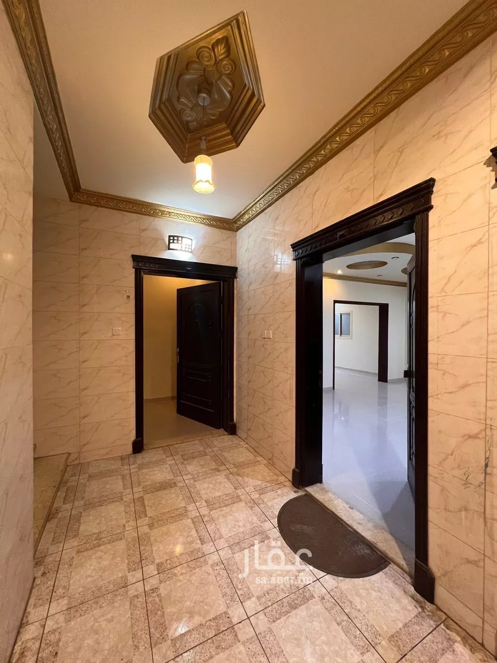 شقة 5 غرف في الريان 1