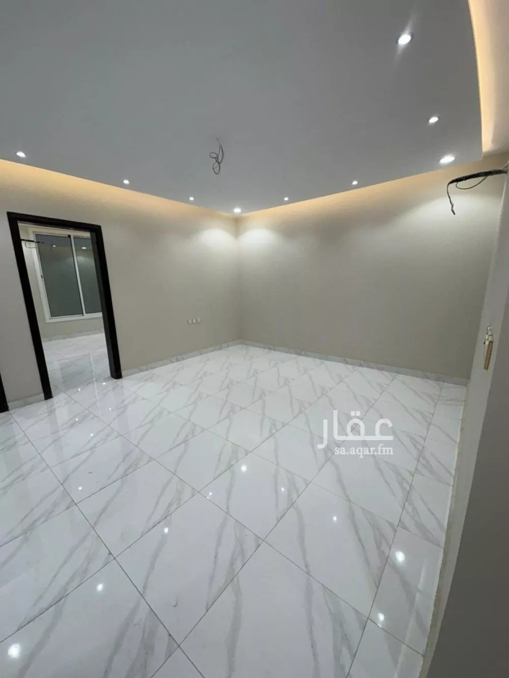 شقة 3 غرف في الريان 4