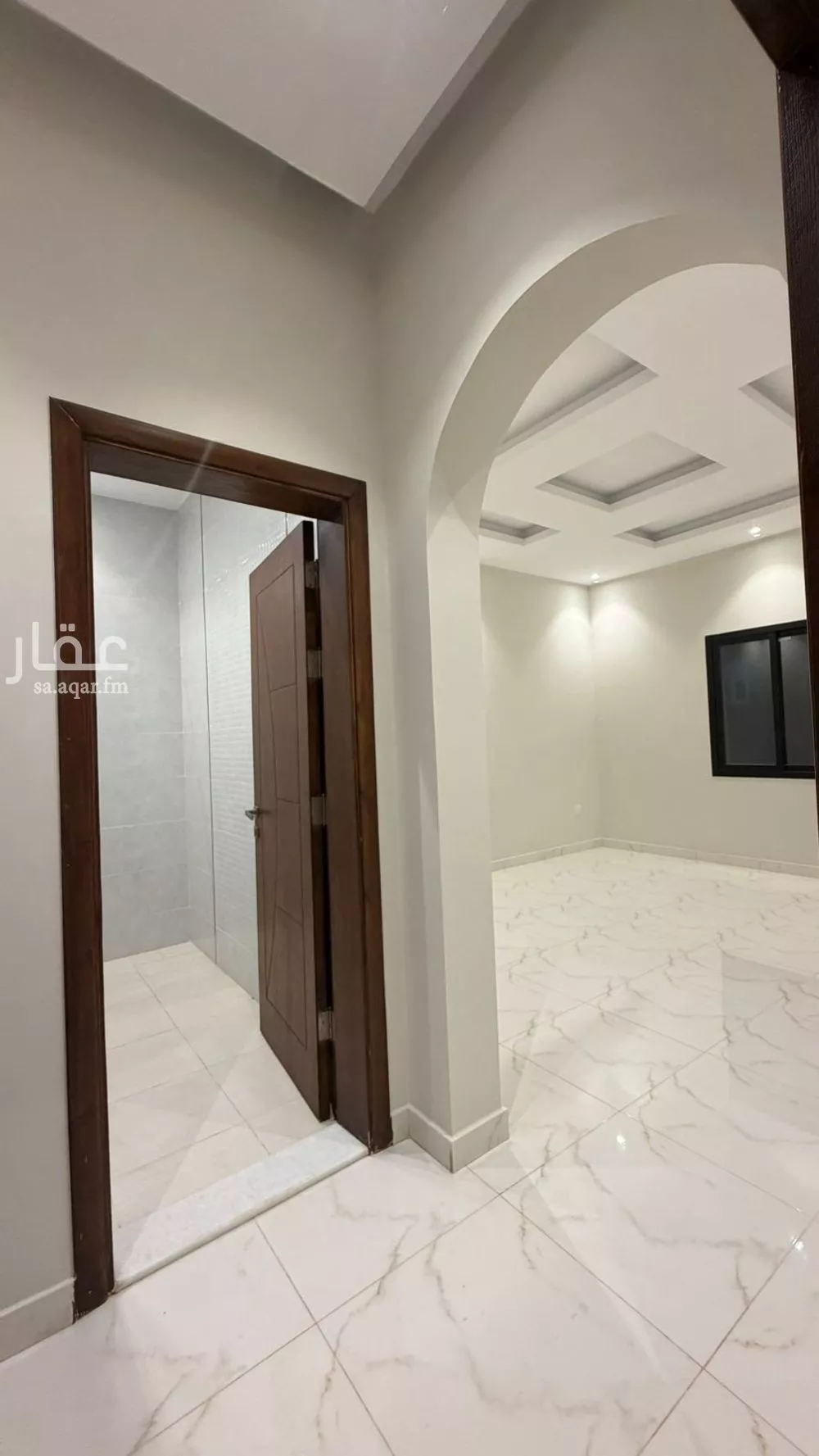 شقة 5 غرف في الريان 4