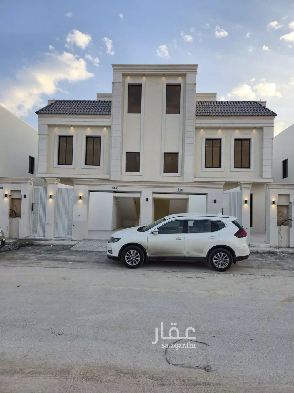 4 bedroom floor in Okaz 4