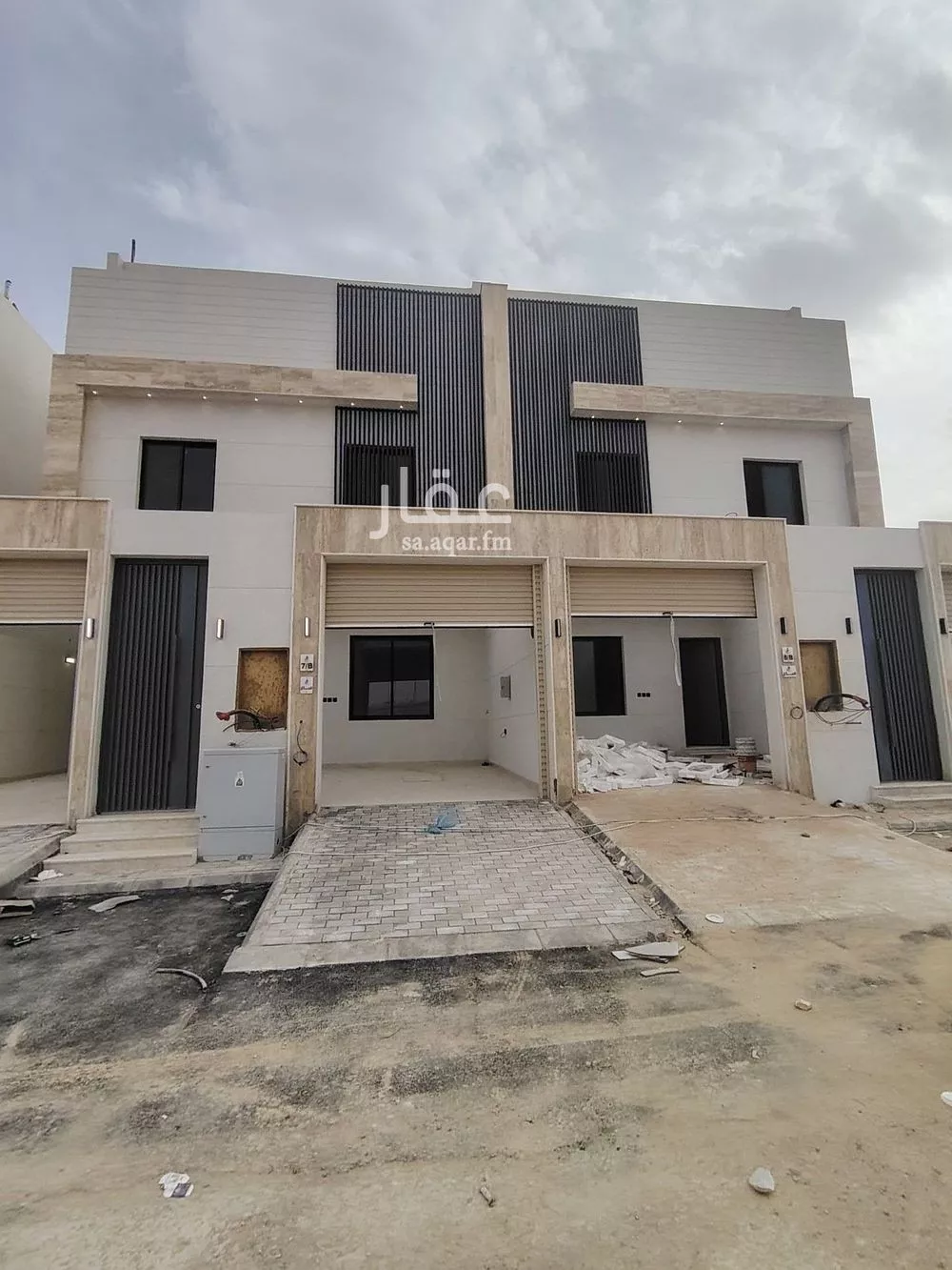 5 bedroom villa in Okaz 1