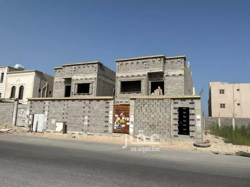 فيلا 8 غرف في الشراع 5