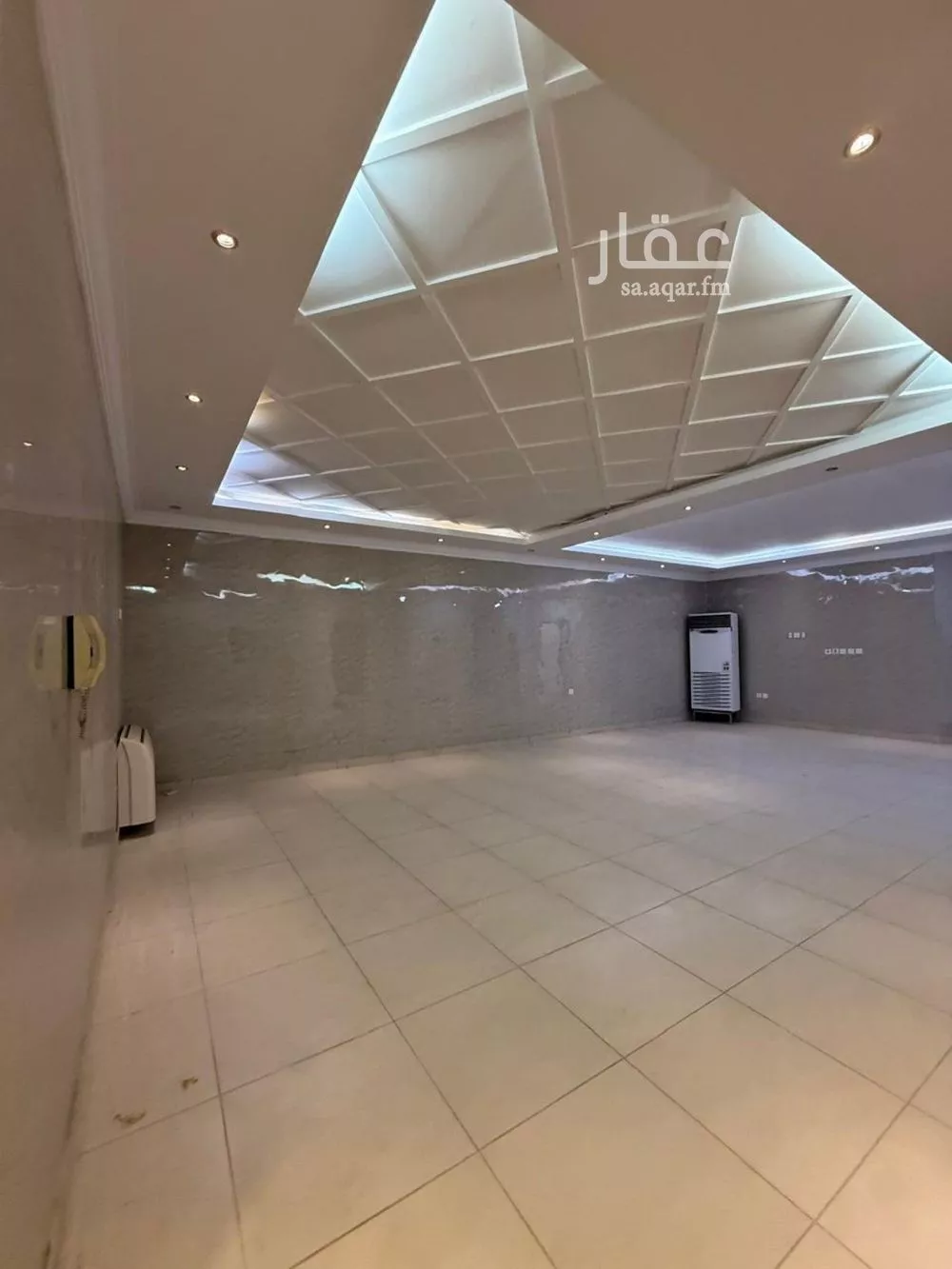 10 bedroom villa in Al Fardus 4