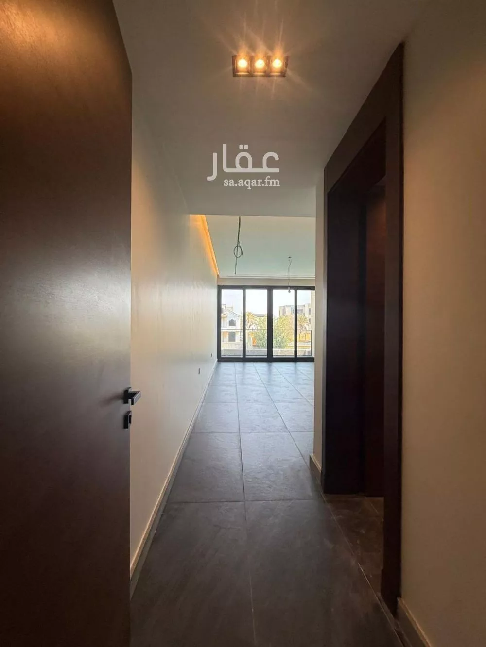 فيلا 6 غرف في الزمرد 2