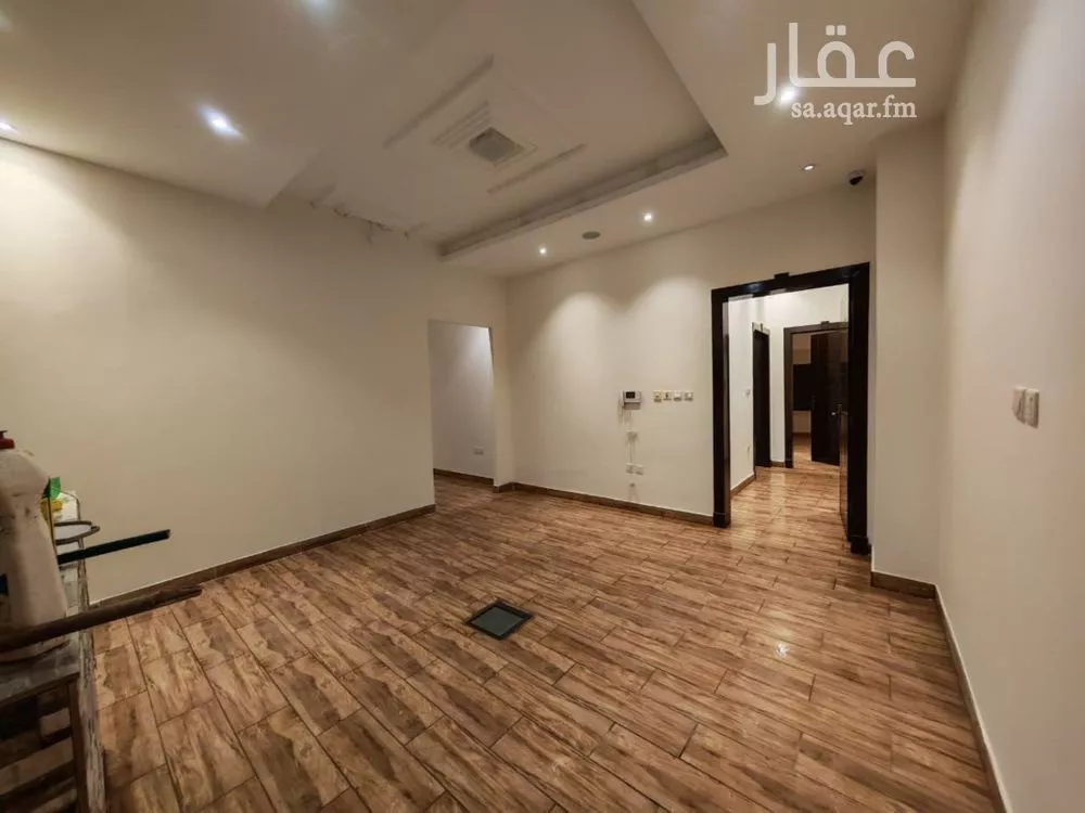 4 bedroom villa in Al Shiraa, Jeddah 8