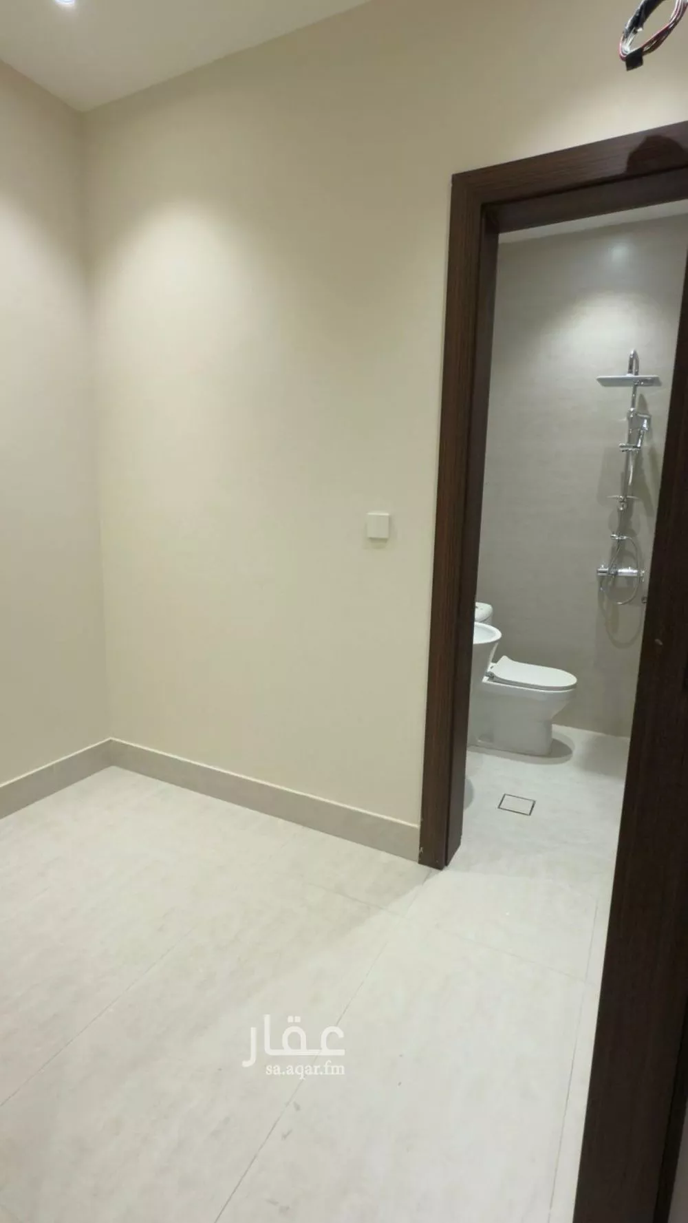 شقة 3 غرف في السيف 2