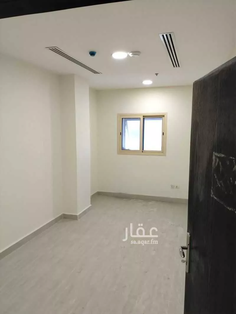3 bedroom office in Al Anud, Eastern Province 8