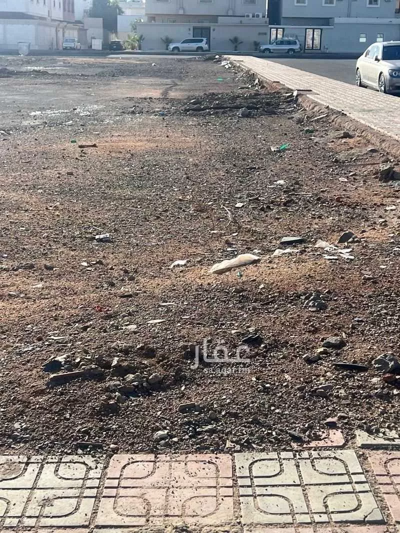 أرض 604 م² في شوران 5