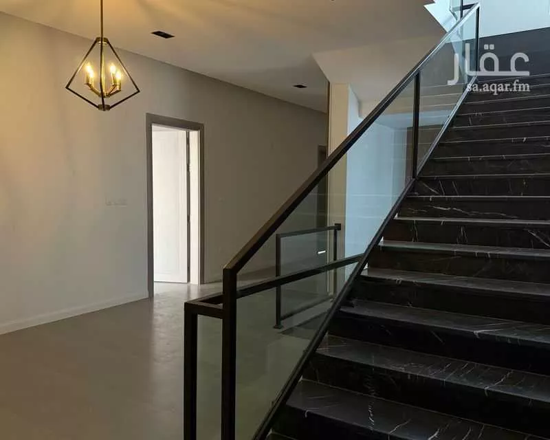 8 bedroom villa in East Beach, Eastern Province 10