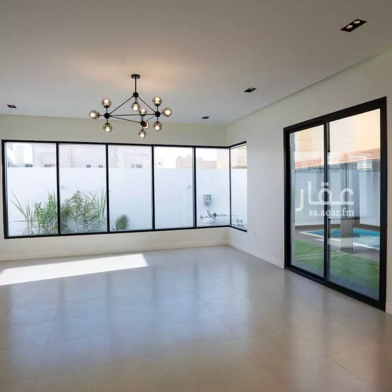 4 bedroom villa in East Beach, Eastern Province 8