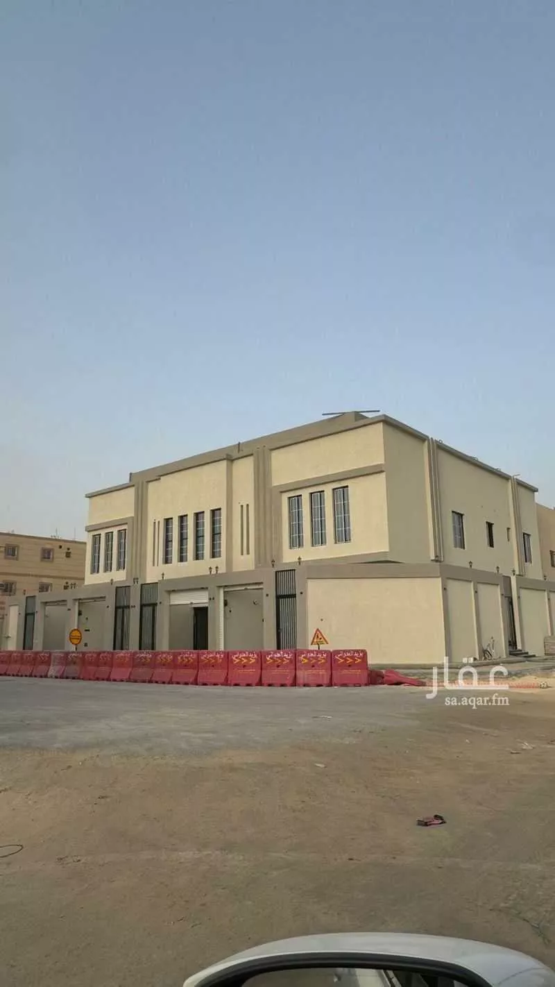 5 bedroom apartment in Dahiat King Fahd 2