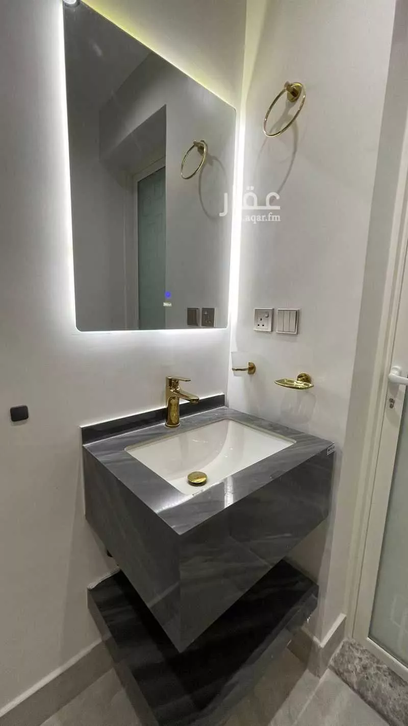 5 bedroom apartment in Al Jawharah 4