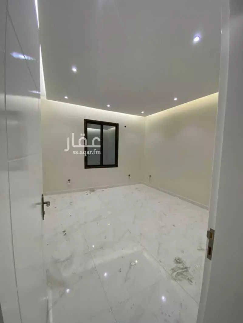 5 bedroom apartment in Al Buhairah, Eastern Province 16