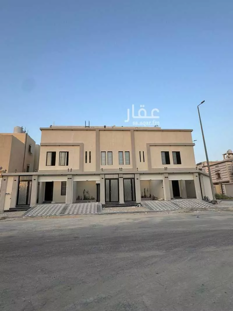 5 bedroom apartment in Dahiat King Fahd 1