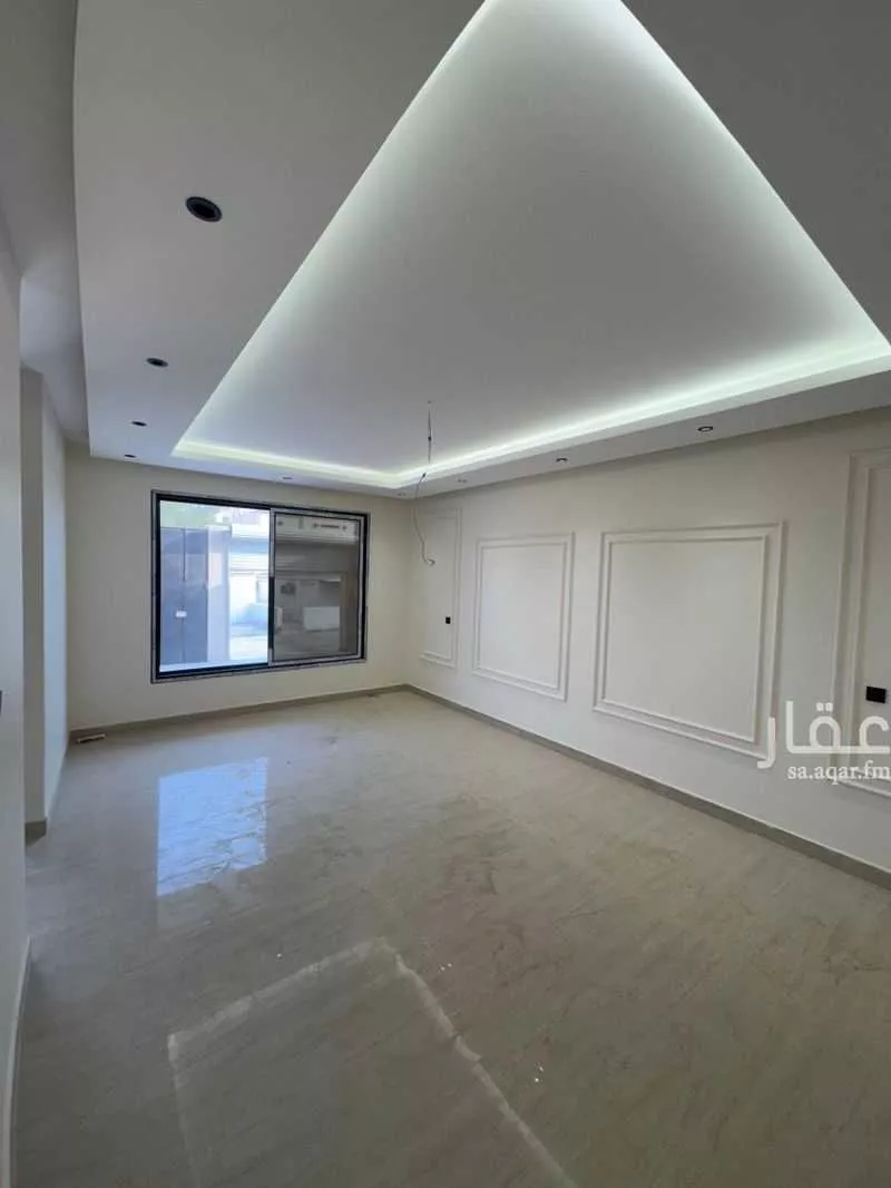 دوبلكس 8 غرف في ضاحية الملك فهد 5