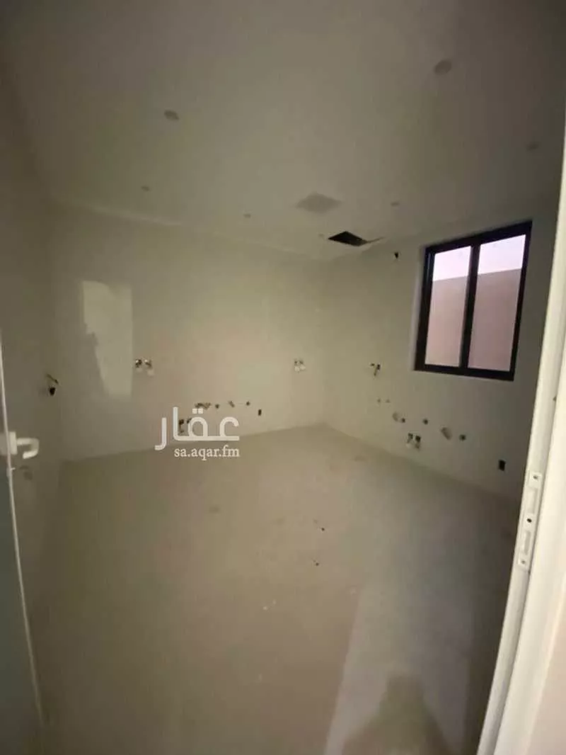 5 bedroom apartment in Al Buhairah, Eastern Province 10