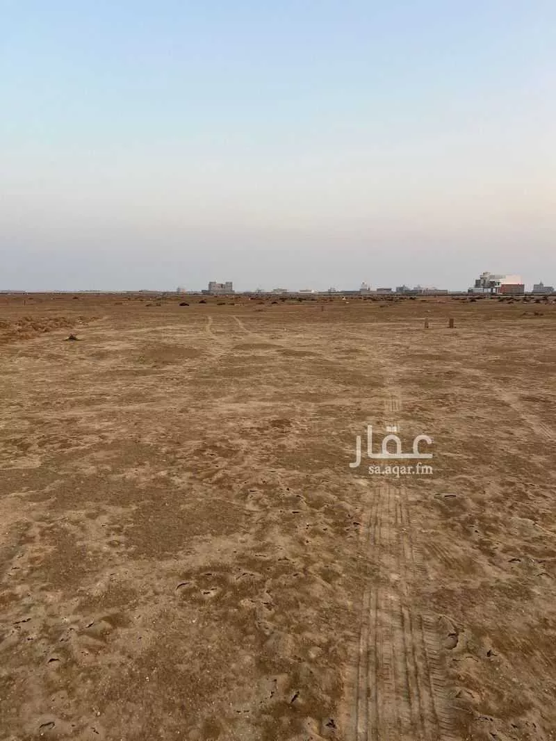 810 sqm land in Az Zomorod 2