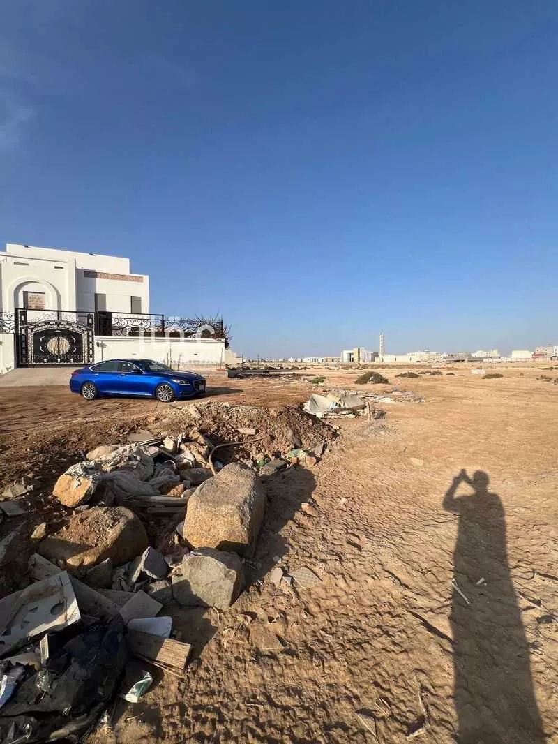 450 sqm land in Az Zomorod 2