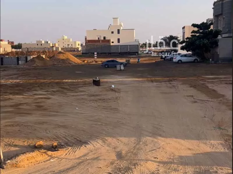 625 sqm land in Az Zomorod 3