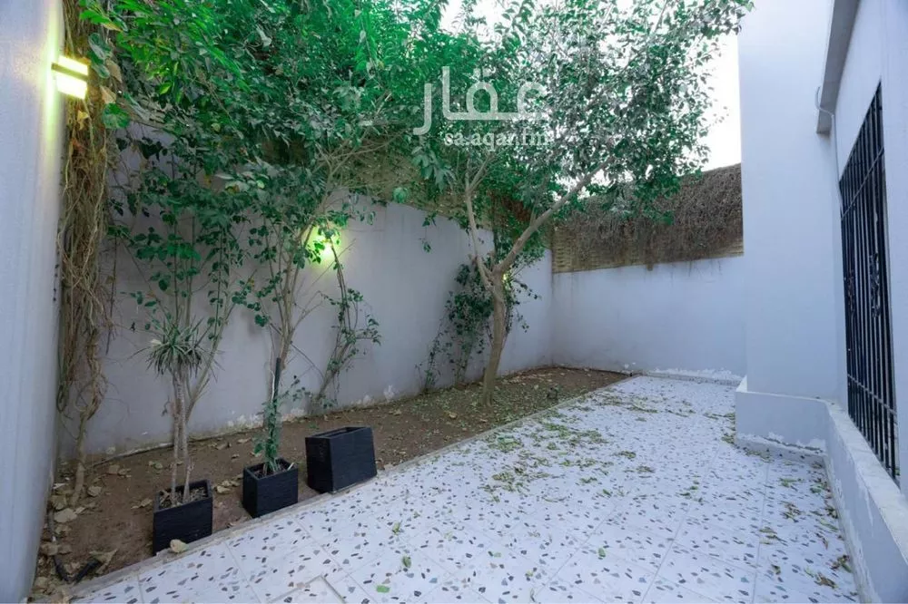 دوبلكس 7 غرف في النرجس 3