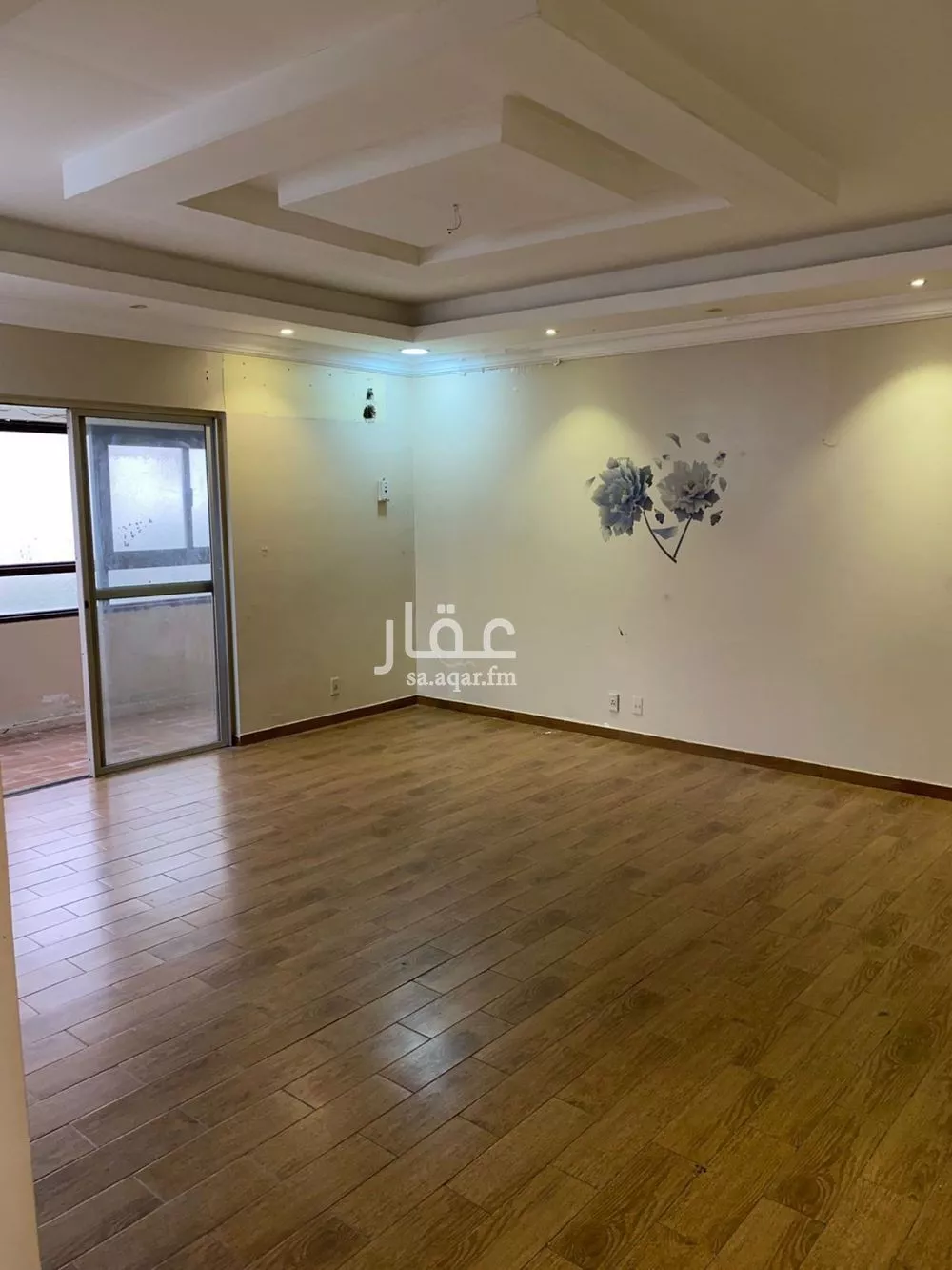 شقة 4 غرف في الإسكان 2