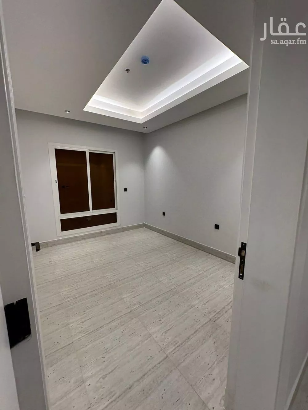 شقة 3 غرف في النرجس 4